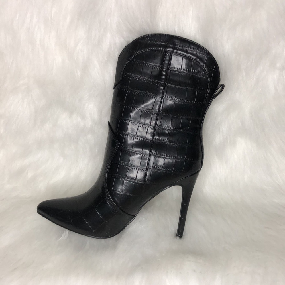 Black Crocodile Booties